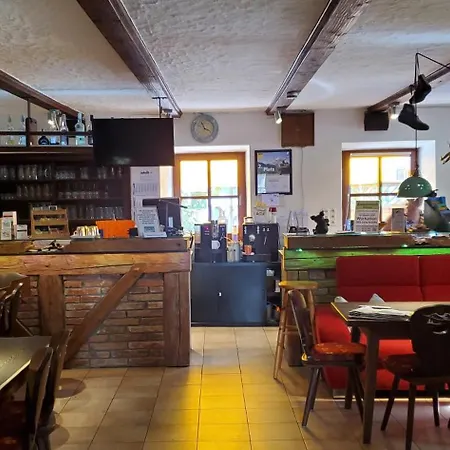 - Ammertaler Hof